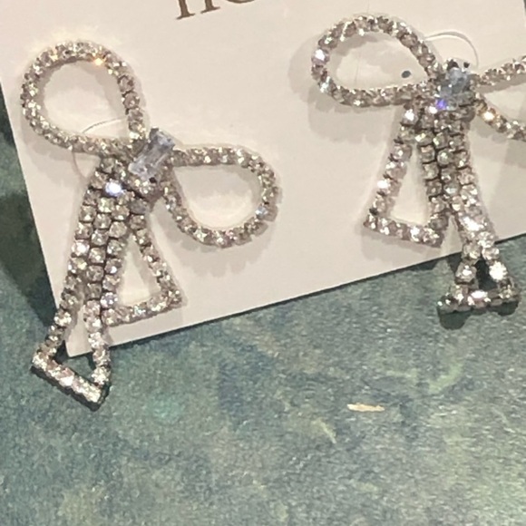 Crystal rhinestone blinged faux diamond oversized bow earrings new - Picture 2 of 11